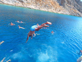 Boat trips and excursions on Crete Greece (13)